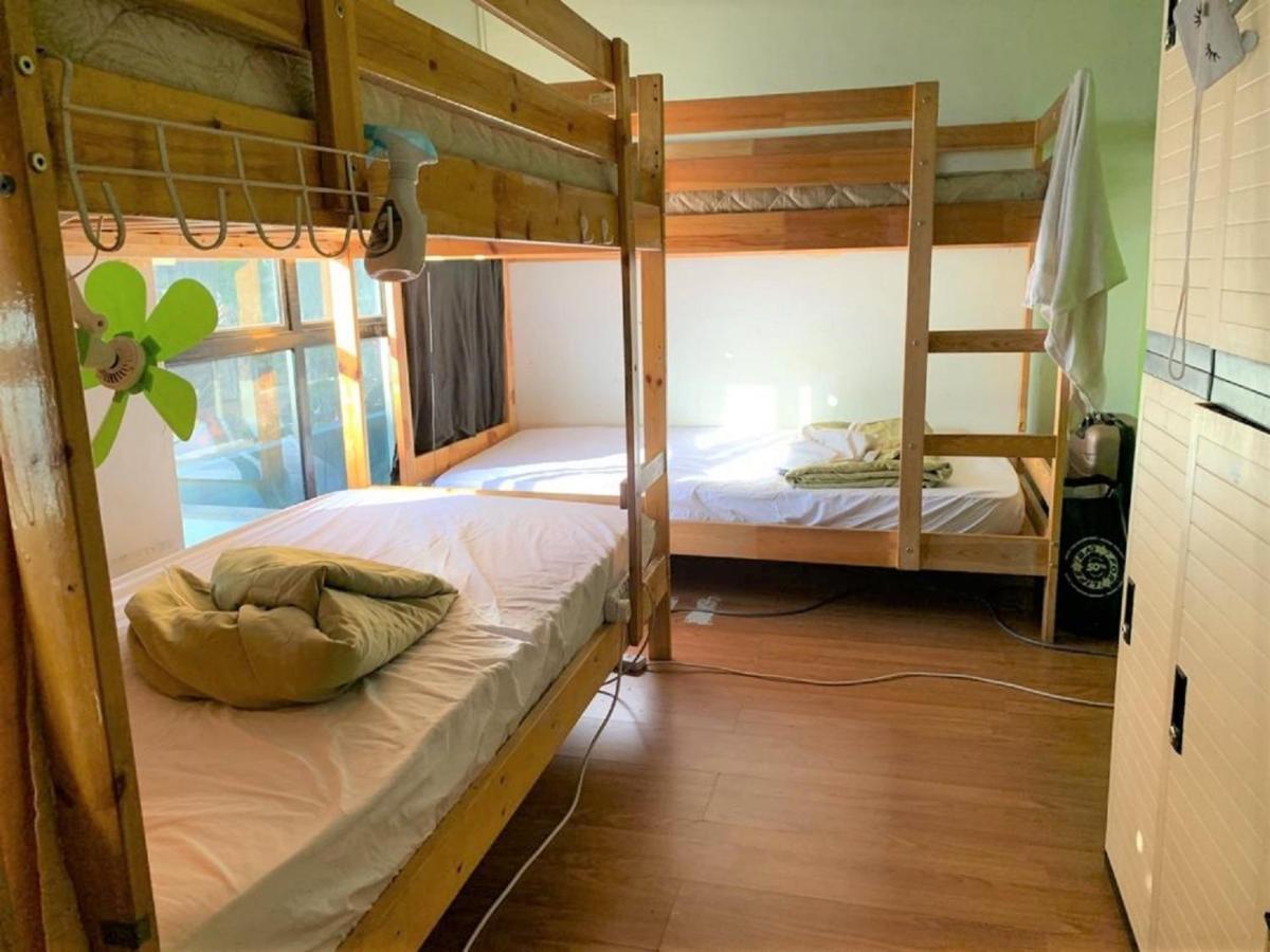 Pods The Backpackers Home & Cafe, Куала Лумпур Екстериор снимка