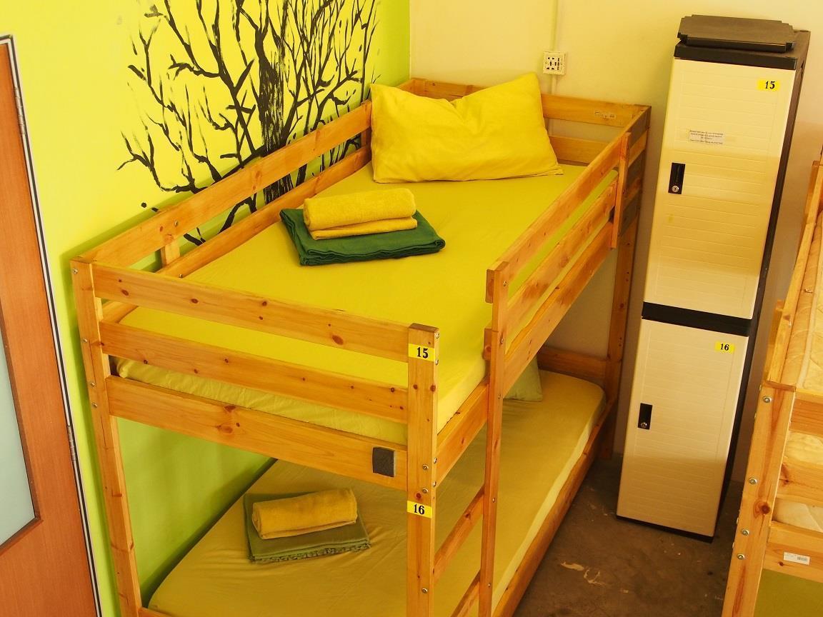 Pods The Backpackers Home & Cafe, Куала Лумпур Екстериор снимка