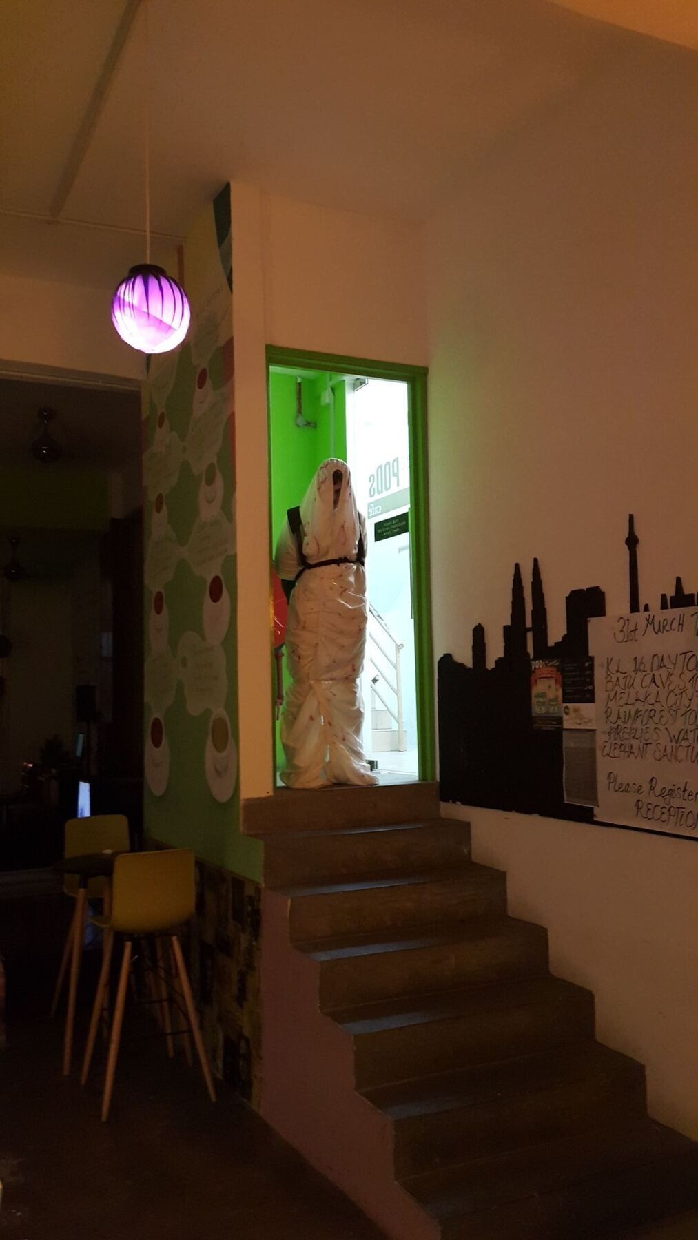 Pods The Backpackers Home & Cafe, Куала Лумпур Екстериор снимка