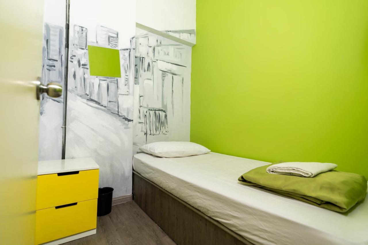 Pods The Backpackers Home & Cafe, Куала Лумпур Екстериор снимка